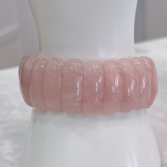 GALILEA ROSE QUARTZ STRETCH BRACELET - Picture 3 of 6